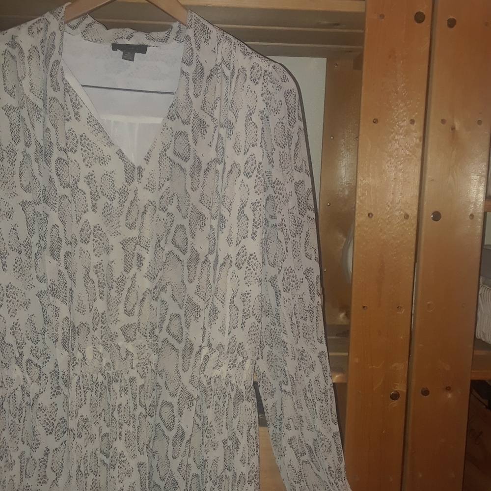 CURRENT AIR ANTHROPOLOGIE Snake Olivia Pleat dress - Picture 9 of 11